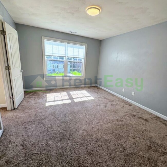 Building Photo - 4116 2nd St