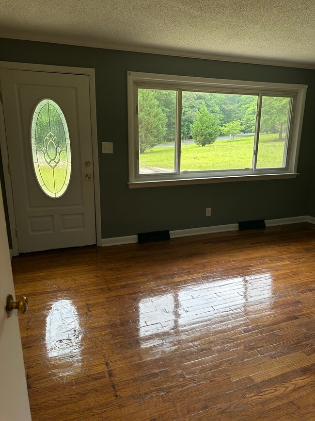 Primary Photo - 3429 Highgate Rd