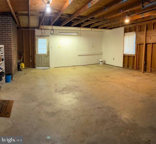Building Photo - 3149 Southfield Dr