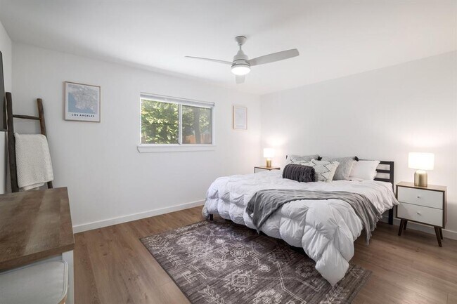 Building Photo - 2205 Trede Dr