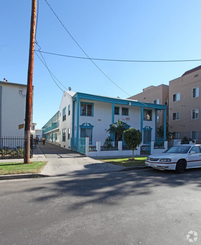 Primary Photo - 1210 N Berendo St