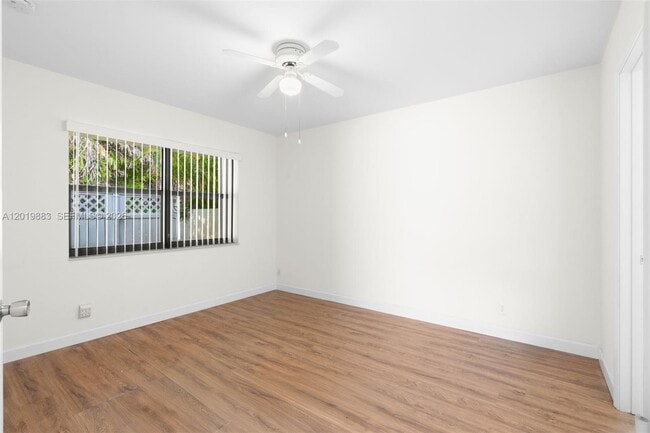 Building Photo - 3139 Coral Ridge Dr