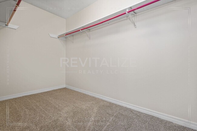 Building Photo - Spacious 4BR/2.5BA West Mobile Home – Room to Grow in a Convenient Location!