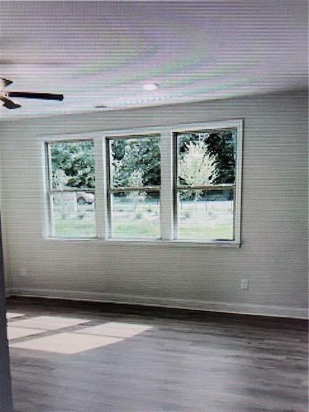 Building Photo - 112 Blue Iris Ct