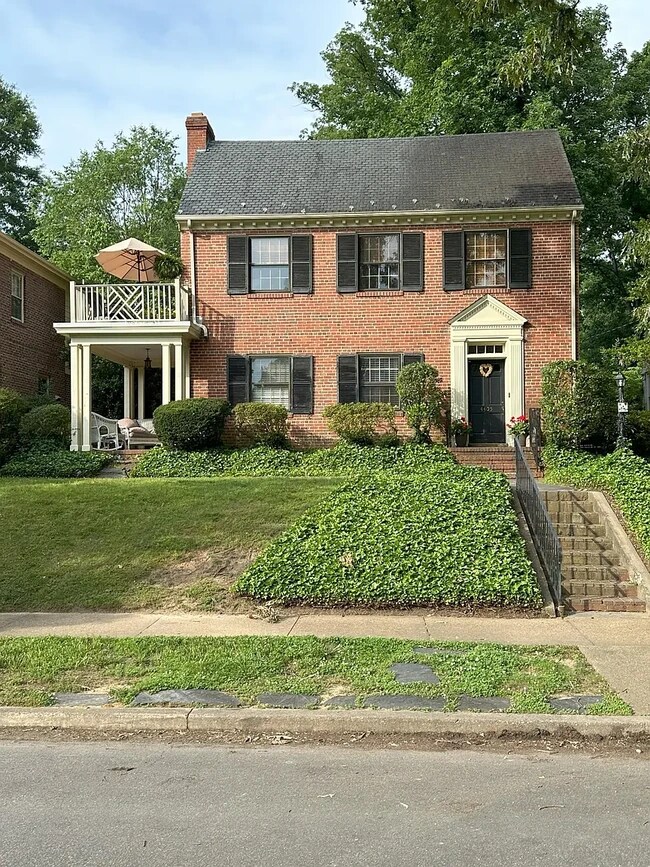 Front of house (duplex) - 4405 W Franklin St