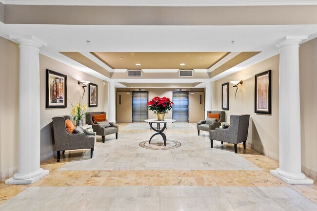 Primary Photo - 4875 S Monaco St