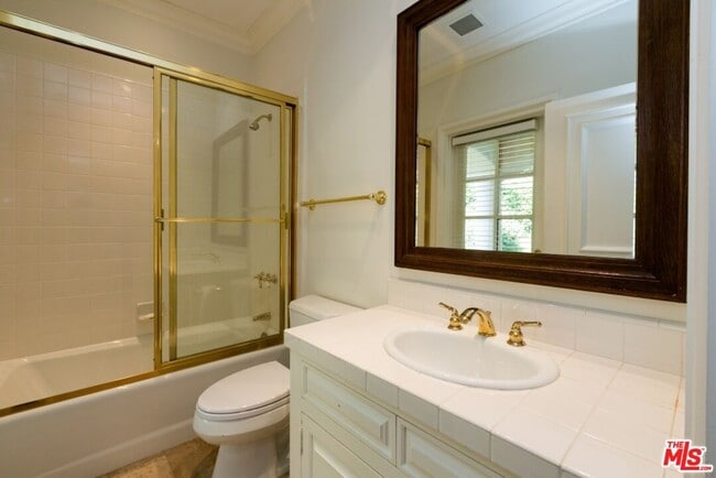 Building Photo - 1450 Cuesta Linda Dr