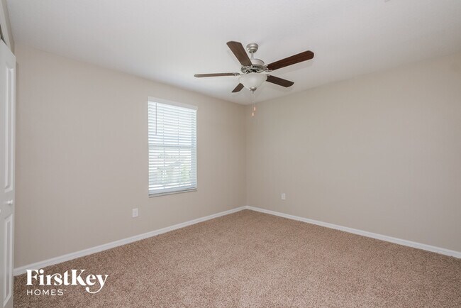 Building Photo - 6805 Trent Creek Dr