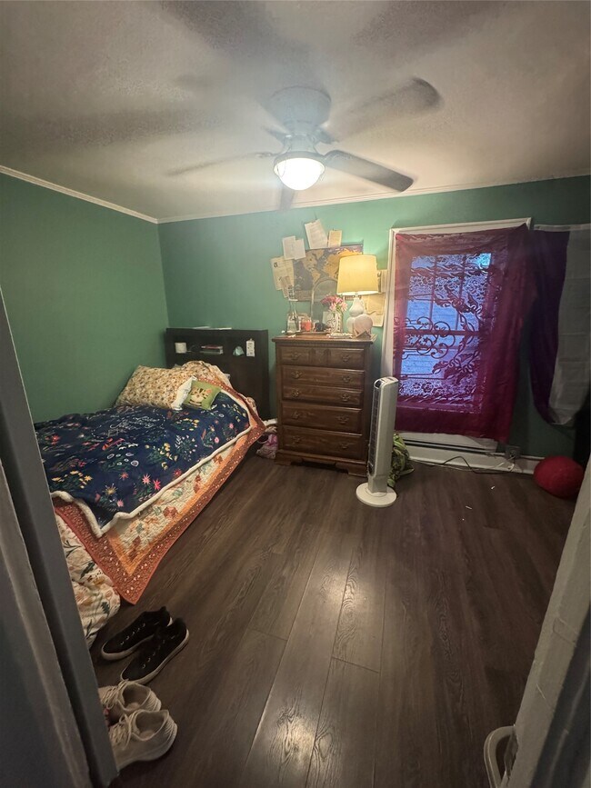 Building Photo - 60 Ely St