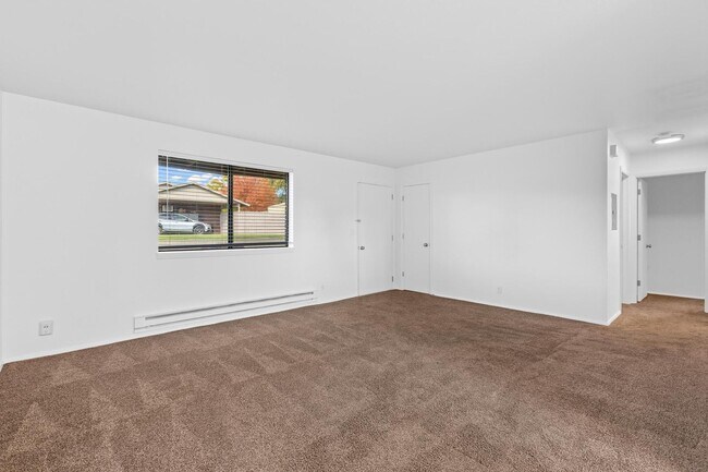 Building Photo - Your new home complete with Washer and Dry...