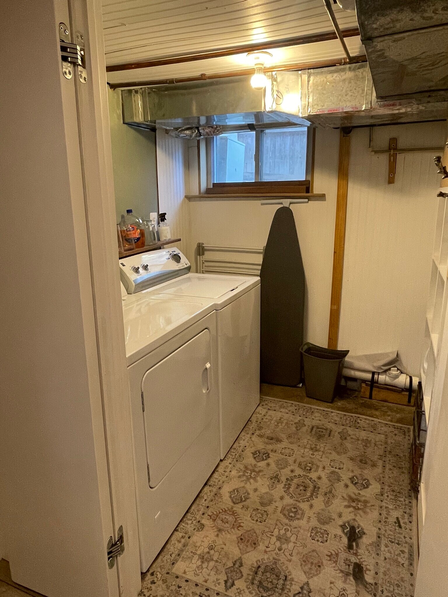 Building Photo - 402 N Cleveland St