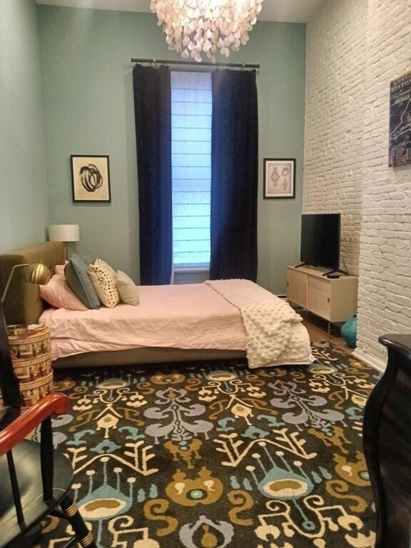 Building Photo - 23 Hancock St