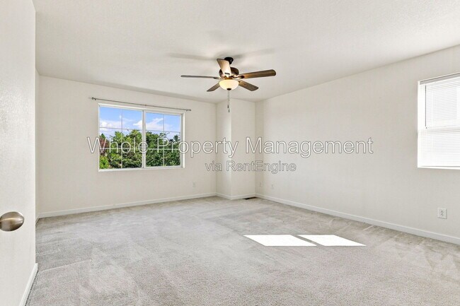 Building Photo - 871 E 98th Ave