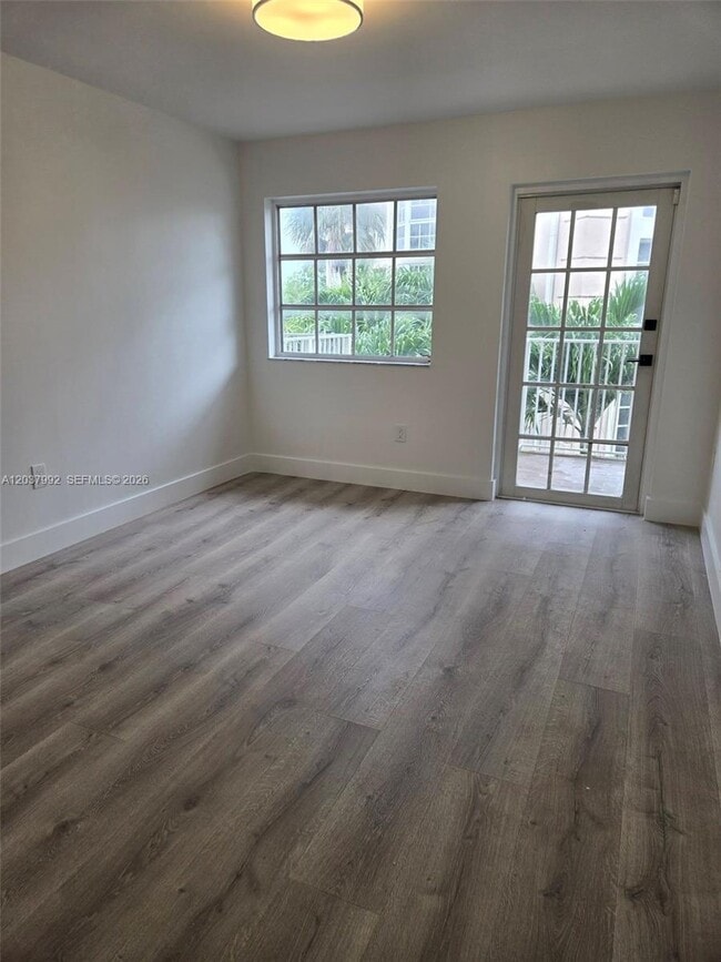 Building Photo - 1280 S Alhambra Cir