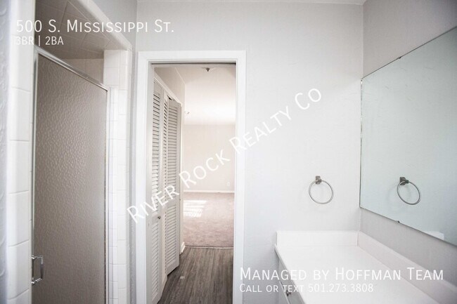 Building Photo - 500 S Mississippi St