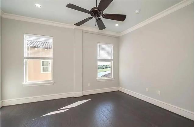 Building Photo - 6675 Mediterranean Dr