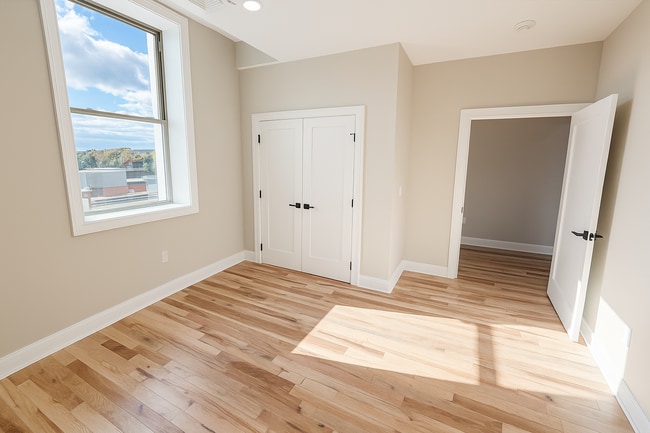 Building Photo - Lackawanna Ave