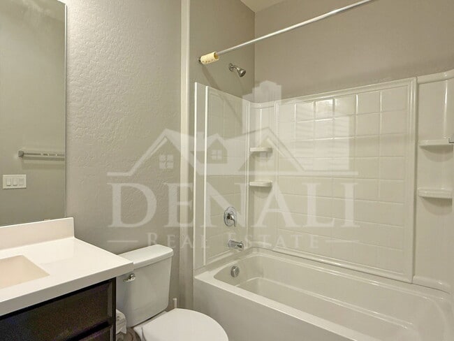 Building Photo - 731 W Winchester Dr
