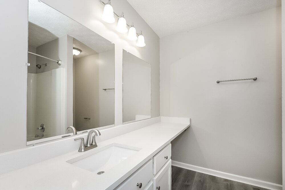 Building Photo - 824 Overlook Trail