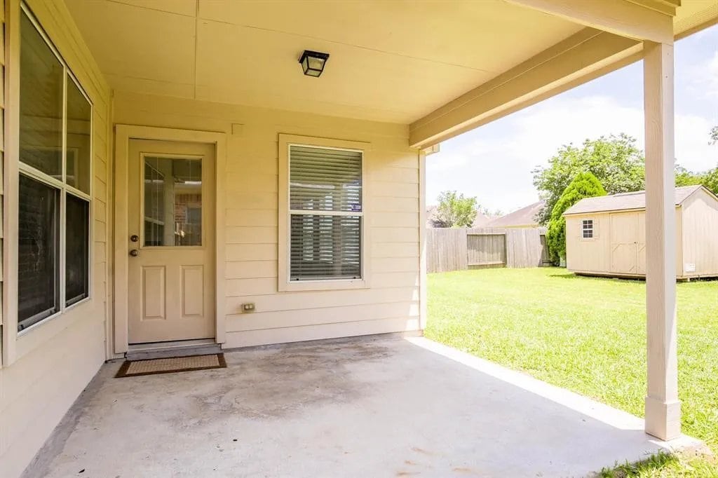 Building Photo - 17031 Sperry Landing Dr