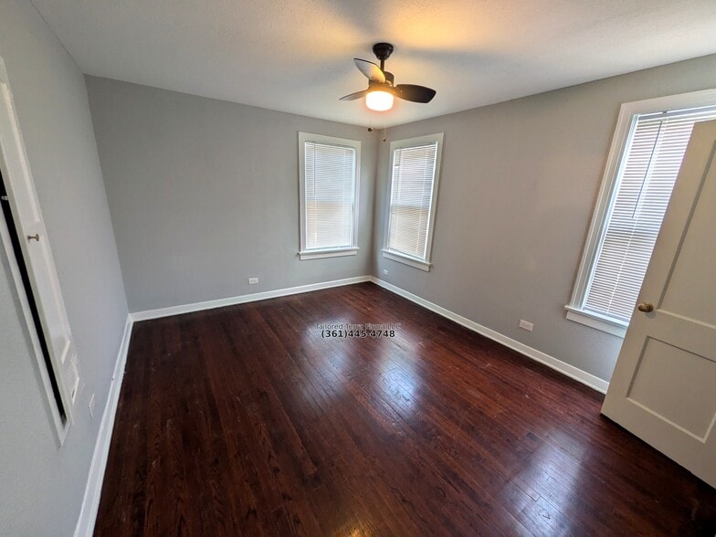 Building Photo - 2702 Swantner St