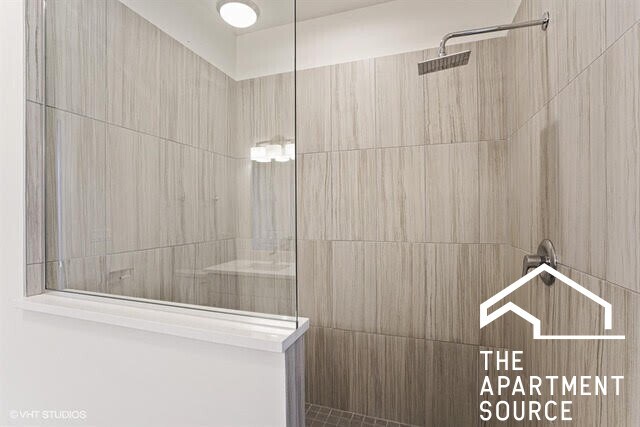 Building Photo - 3620 W Irving Park Rd