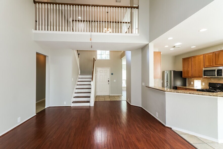 Building Photo - 2702 Darby Brook Dr