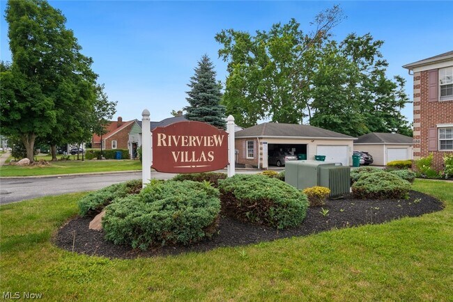 Building Photo - 11531 Riverview Ct