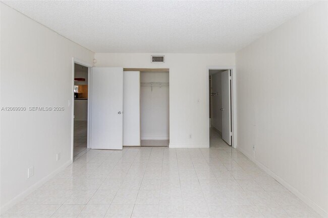 Building Photo - 3777 NW 78th Ave