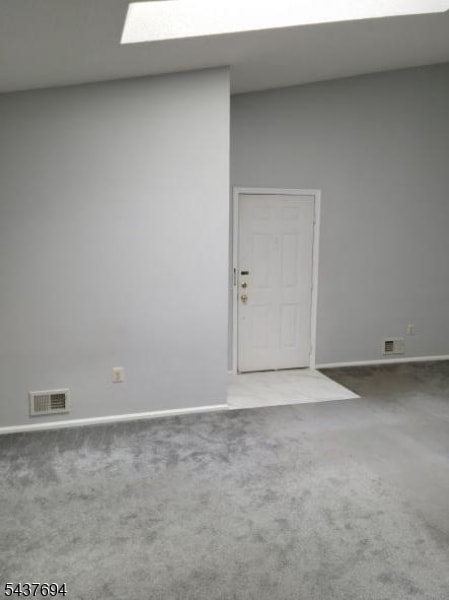 Building Photo - 27 Townsend Ct