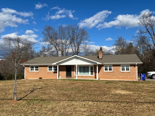 Building Photo - 4482 Grace Chapel Rd