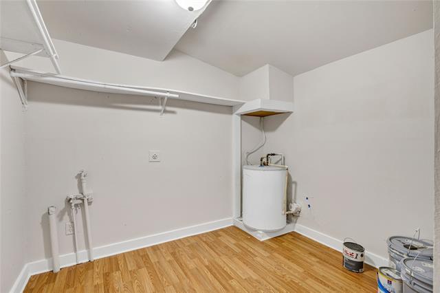 Building Photo - 1322 N Powell Pkwy