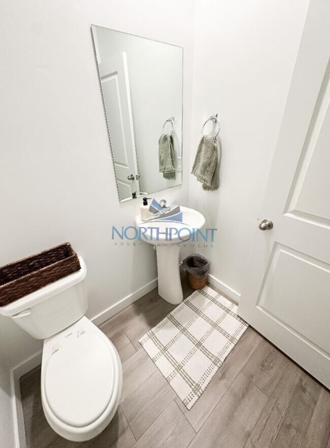 Building Photo - 3 BR/2.5BA | Newly Renovated Single Family Home | 1-Car Garage Parking | In Lehi!
