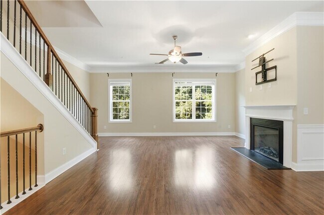 Building Photo - 2270 Tenor Ln
