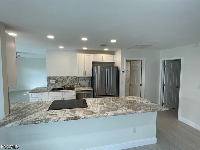 Building Photo - 3502 SE 22nd Pl