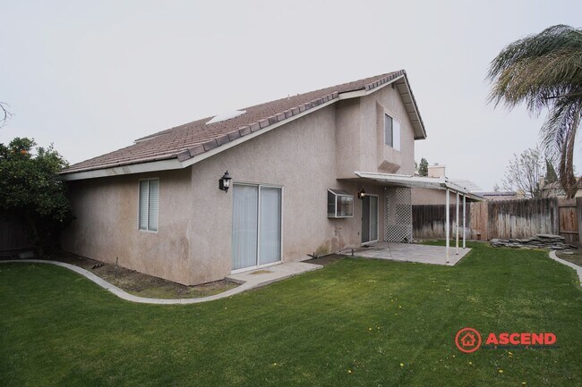 Building Photo - Beautiful 3 bedroom home in Northwest Bakersfield!!