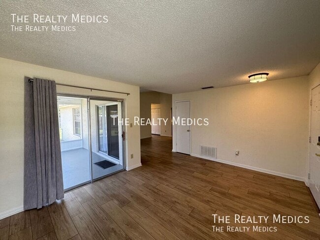 Building Photo - 1184 Mapimi Ct