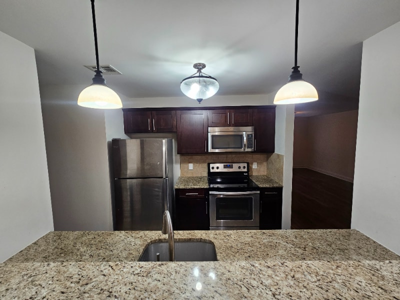 Building Photo - 115 Bruen St