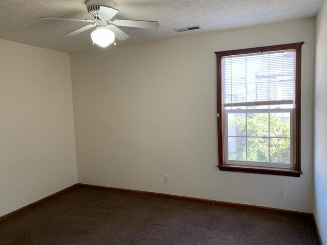 Building Photo - 1540 7th Ave