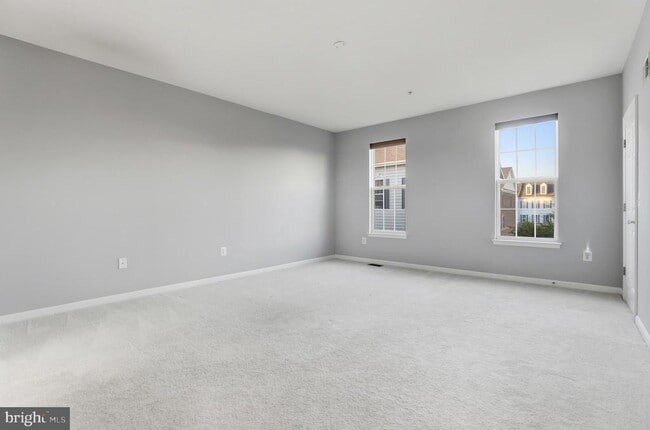 Building Photo - 9545 Chancellorsville Ln
