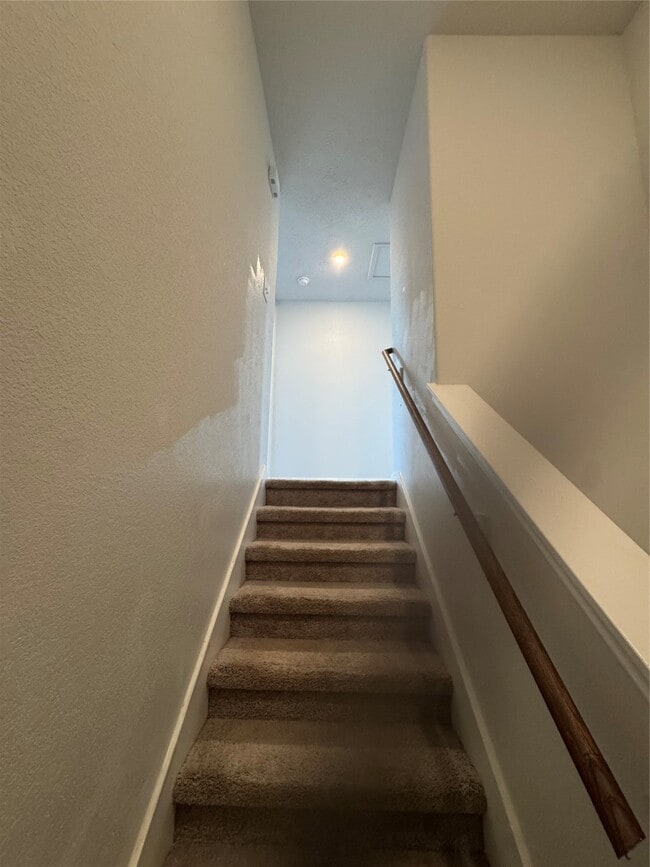 Building Photo - 68 Rd 51026