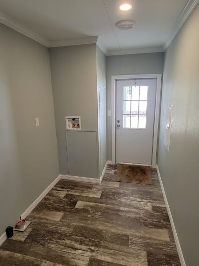 Building Photo - 55+ Community Brooksville / Sylvan Grove M...