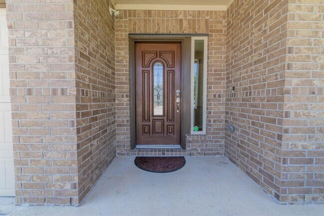 Building Photo - 5 Iris Arbor Ct