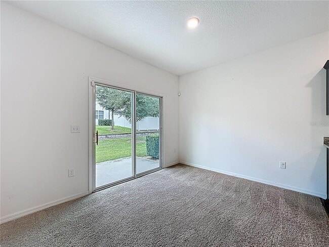 Building Photo - 927 Grandin St