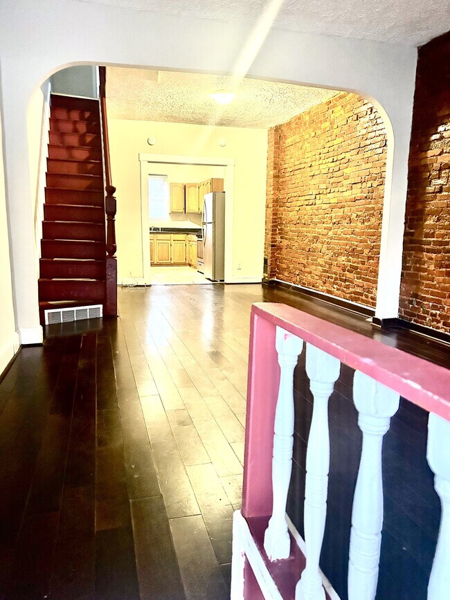 Building Photo - 1734 Normal Ave