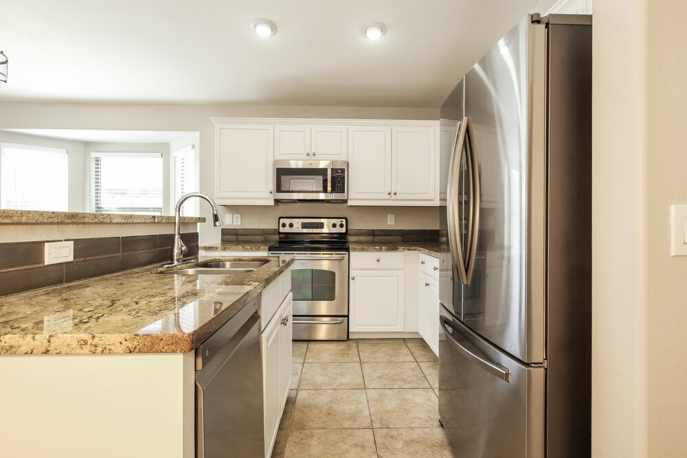 Building Photo - 5027 W Melody Ln