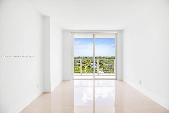Building Photo - 4250 Biscayne Blvd