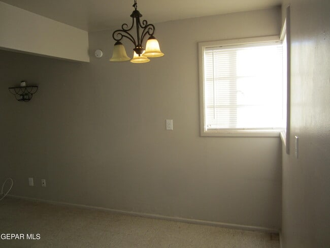 Building Photo - 3606 Taylor Ave