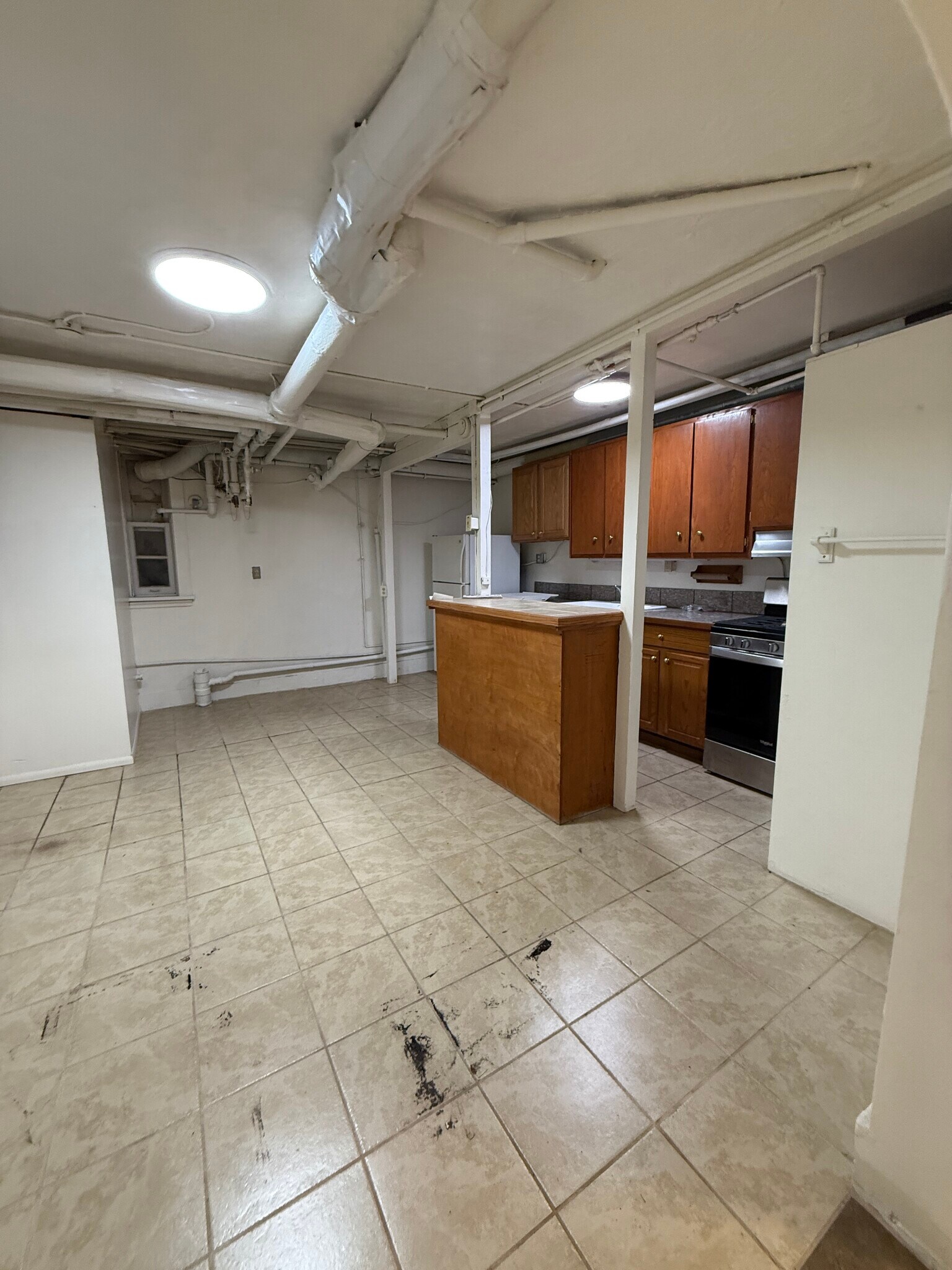 Building Photo - 405 Fieldston Rd