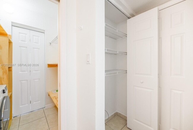 Building Photo - 7737 SW 88th St